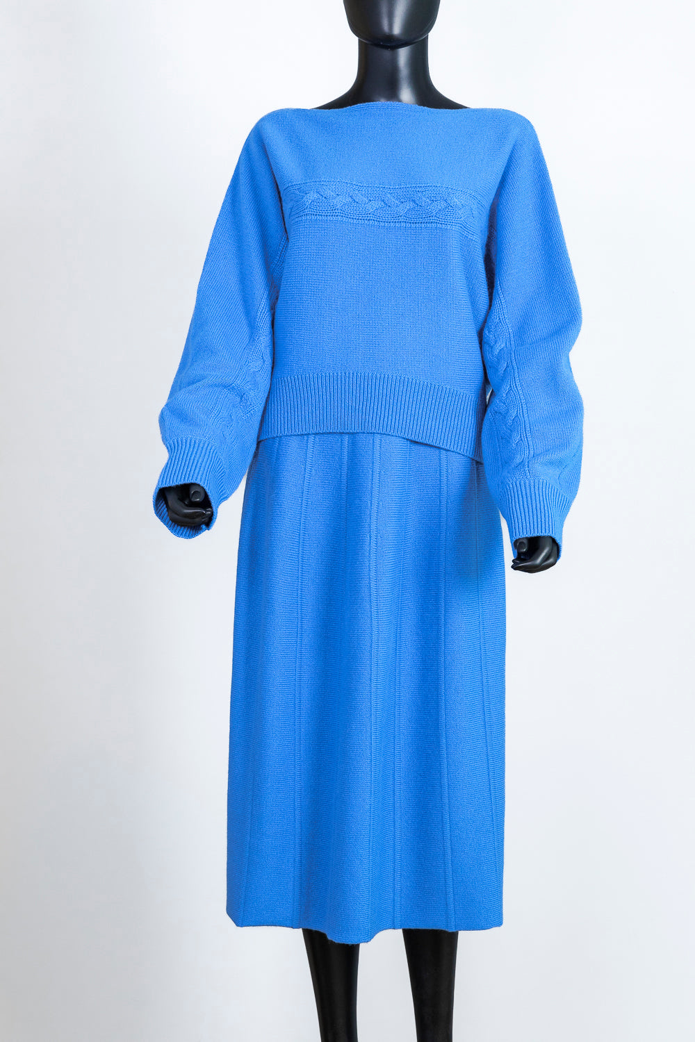 Blau