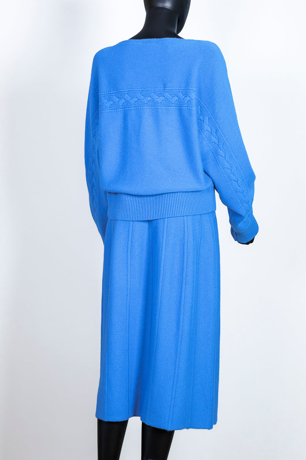 Blau